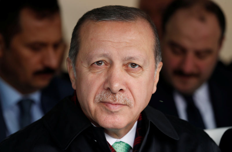 © Reuters. FILE PHOTO - Turkish President Erdogan attends opening ceremony of Recep Tayyip Erdogan Imam Hatip School in Istanbul