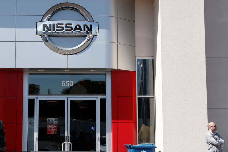 © Reuters. A man seen at outside Nissan Serramonte in Colma, California