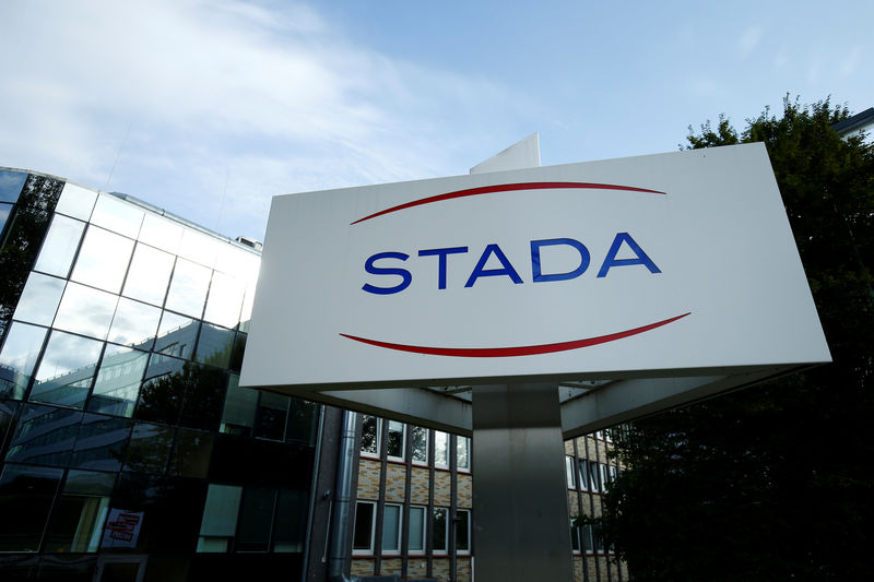 © Reuters. The logo of Stada Arzneimittel AG is pictured at their headquarters in Bad Vilbel near Frankfurt