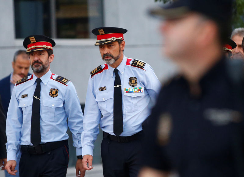 © Reuters. El jefe de los Mossos llega a la Audiencia para declarar por delito de sedición