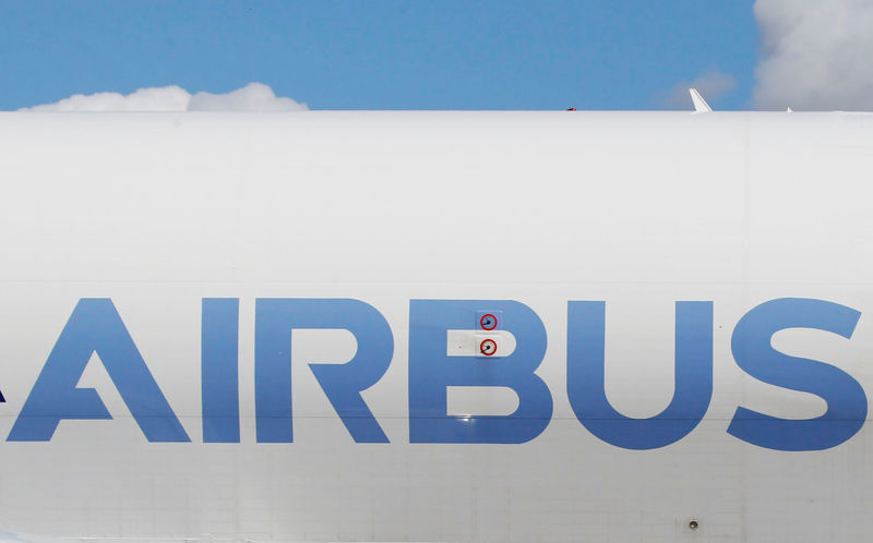 © Reuters. The logo of Airbus is seen on a Beluga transport plane belonging to Airbus in Colomiers near Toulouse