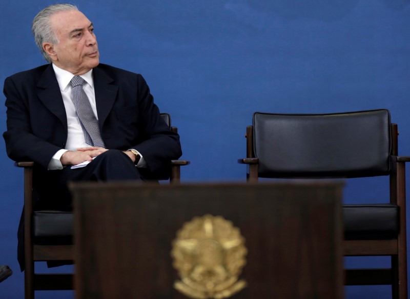 © Reuters. O presidente brasileiro Michel Temer durante lançamento de nova linha de financiamento da Caixa Econômica Federal no Palácio do Planalto, em Brasília