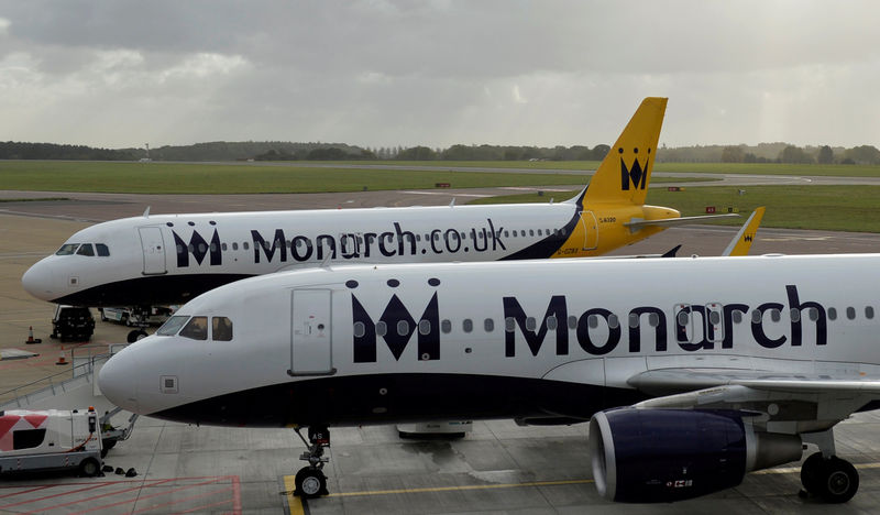 © Reuters. FILE PHOTO: Monarch aircraft are seen parked after the airline ceased trading, at Luton airport in Britain