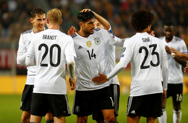 © Reuters. المانيا تحقق انتصارها العاشر بالفوز على اذربيجان