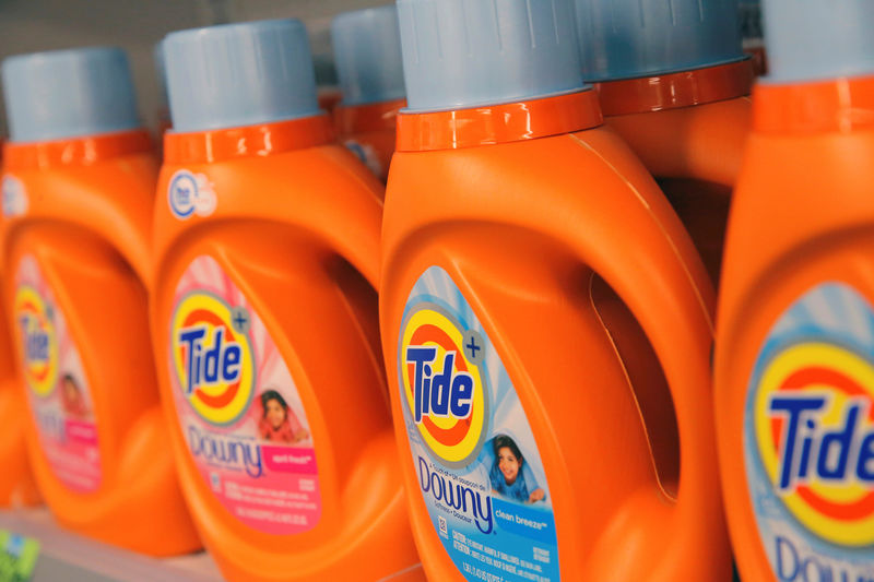 © Reuters. FILE PHOTO: Procter & Gamble's Tide is seen in a store in Manhattan,