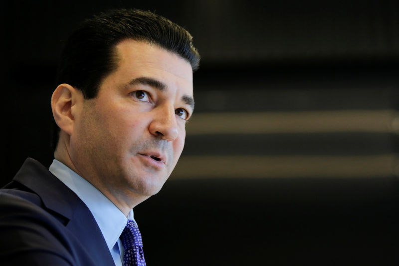 © Reuters. U.S. Food and Drug Commissioner Gottlieb attends interview at Reuters HQ in New York