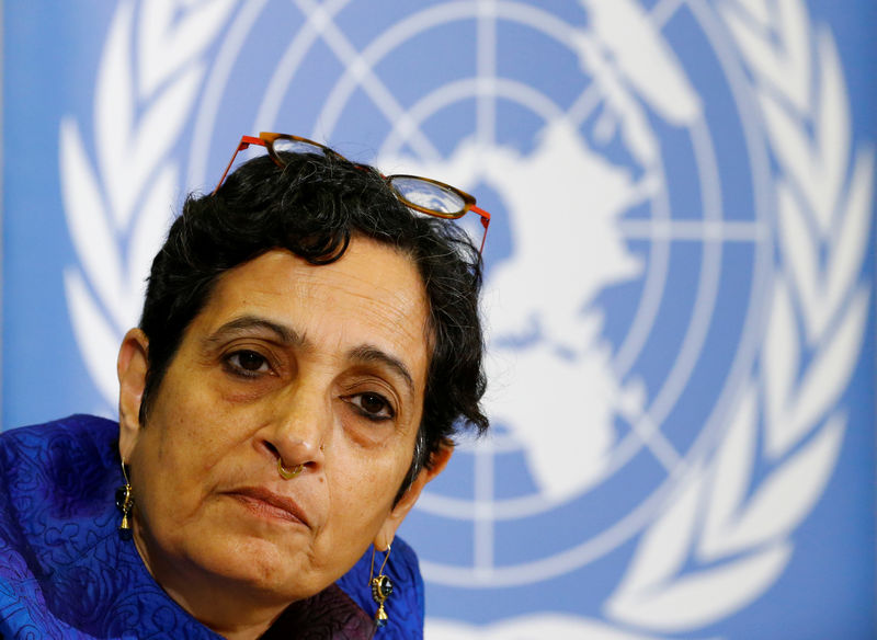 © Reuters. Diretora do escritório de direitos humanos da ONU para a região da Ásia-Pacífico, Jyoti Sanghera, durante coletiva de imprensa, em Genebra