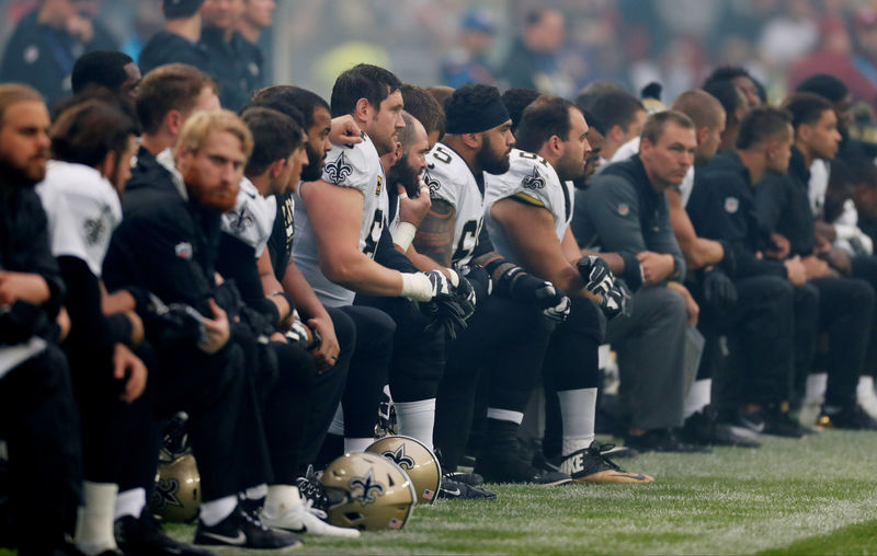 © Reuters. Miami Dolphins vs New Orleans Saints - NFL International Series