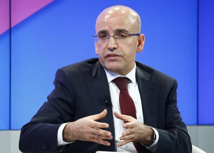 © Reuters. Simsek durante evento em Davos