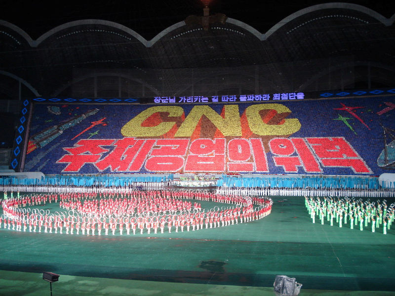 © Reuters. North Koreans perform during mass games in Pyongyang