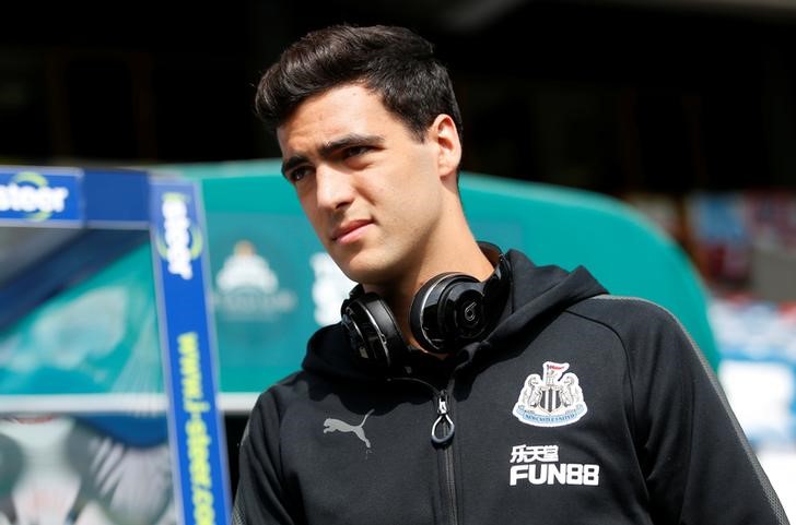 © Reuters. Premier League - Huddersfield Town vs Newcastle United