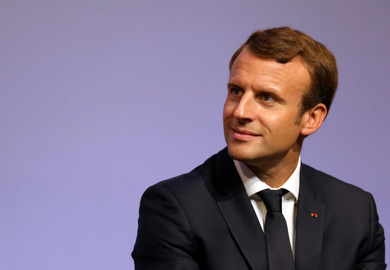 © Reuters. MACRON SUR TF1 DIMANCHE SOIR, EN DIRECT DE L'ELYSÉE