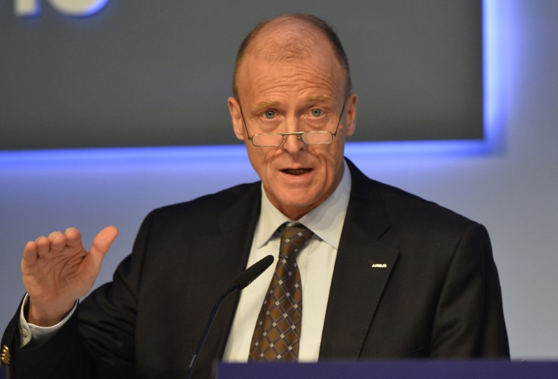 © Reuters. Airbus Group Chief Executive Tom Enders speaks during a news conference on the aerospace group's annual results, in London