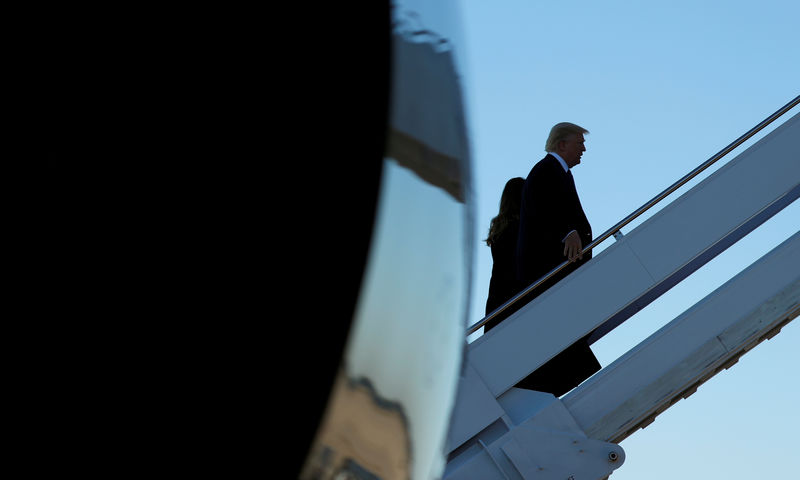 © Reuters. U.S. President Donald Trump departs Washington aboard Air Force One