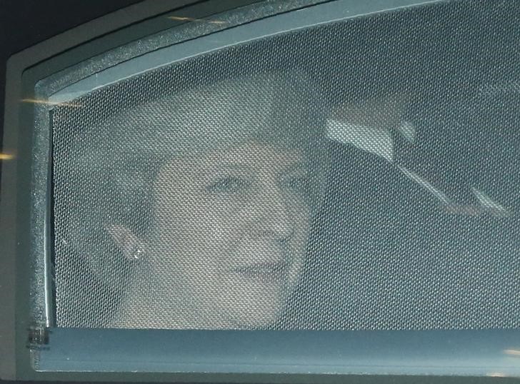 © Reuters. Premiê britânica, Theresa May, deixa sede da Comissão Europeia em Bruxelas