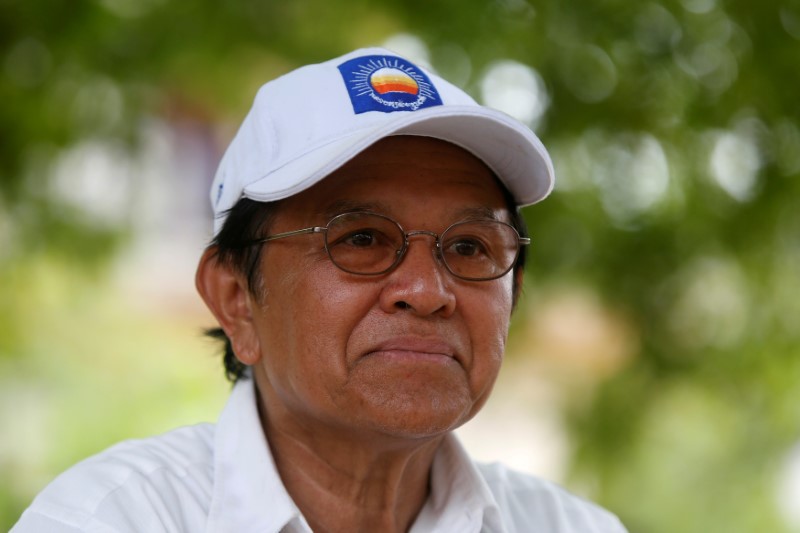 © Reuters. FILE PHOTO: Cambodia's opposition leader and CNRP President Kem Sokha talks during an interview with Reuters in Prey Veng province, Cambodia