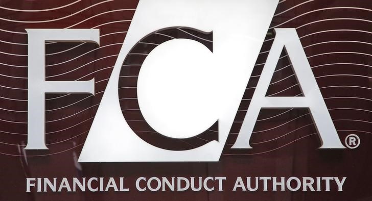 © Reuters. FILE PHOTO - The logo of the new Financial Conduct Authority is seen at the agency's headquarters in the Canary Wharf business district of London