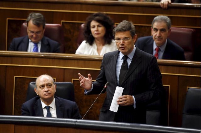 © Reuters. Ministro da Justiça da Espanha, Rafael Catala, no Parlamento, em Madri