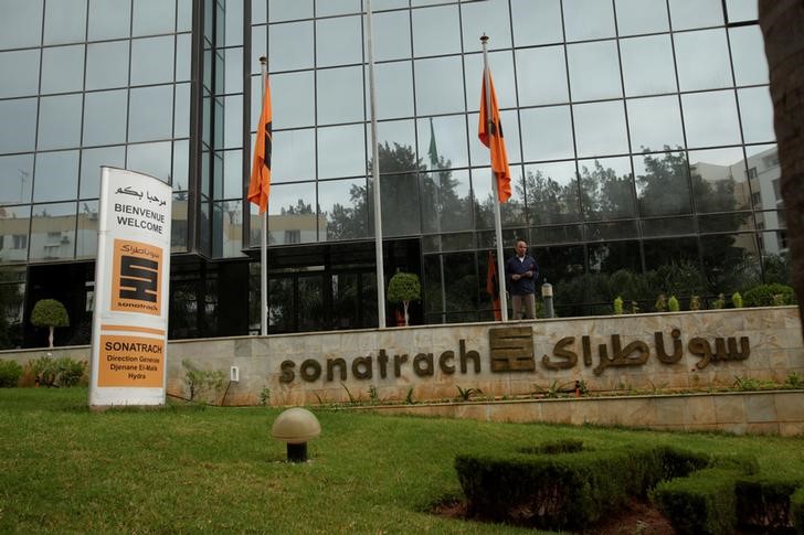 © Reuters. سوناطراك الجزائرية تتطلع لتأسيس مشروع مشترك للغاز مع شركة تجارية