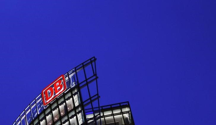 © Reuters. The headquarters of German rail operator Deutsche Bahn is pictured in Berlin