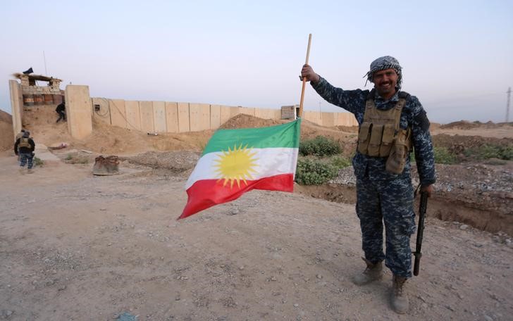 © Reuters. الرئيس العراقي يدعو لحوار عاجل بين القيادة الكردية والحكومة العراقية