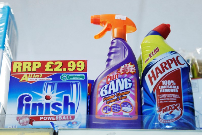 © Reuters. FILE PHOTO: Products made by Reckitt Benckiser stand on a shelf in a store in Brighton, England