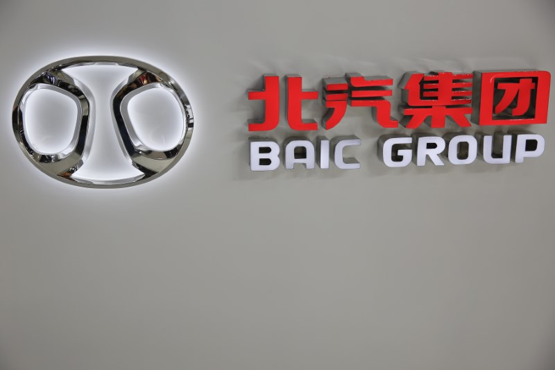 © Reuters. The logo of Beijing Automotive Group (BAIC) is seen during the Auto China 2016 auto show in Beijing