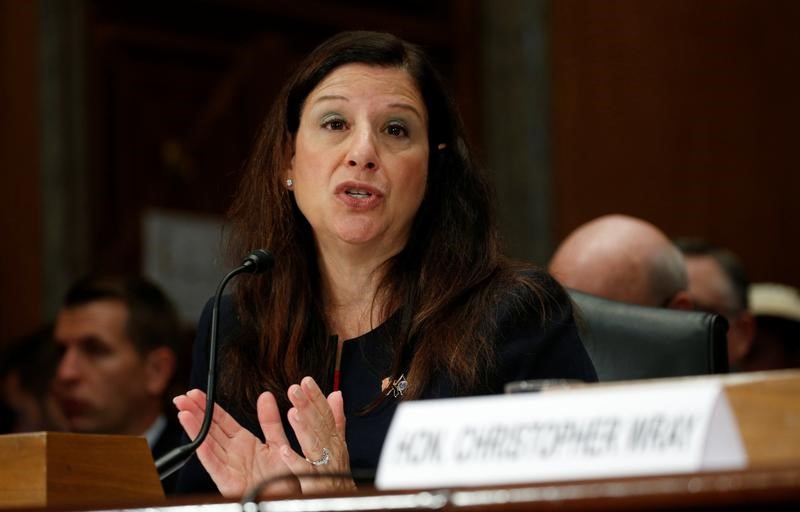 © Reuters. FILE PHOTO: Elaine Duke testifies at a "threats to the homeland" hearing on Capitol Hill in Washington