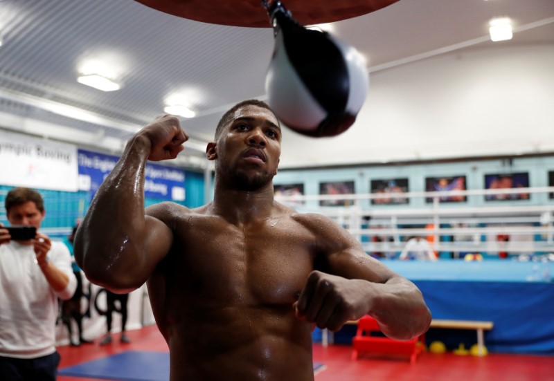 © Reuters. Anthony Joshua Media Work-Out