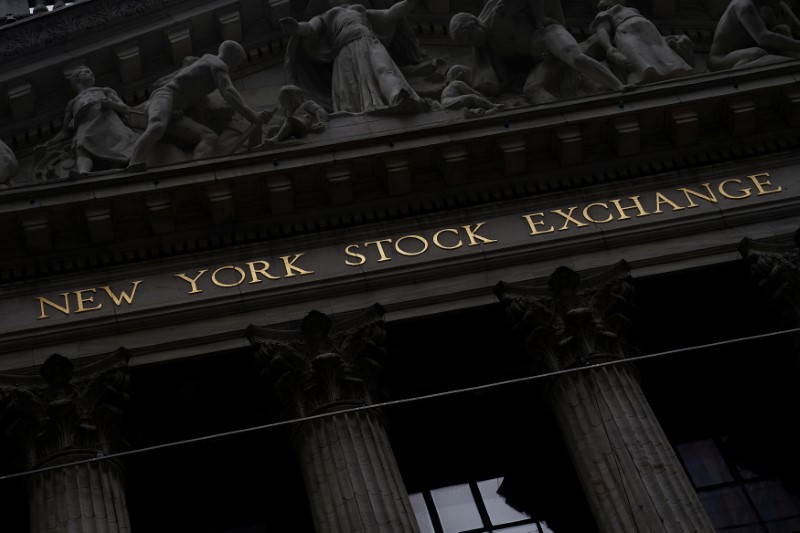 © Reuters. FILE PHOTO: The New York Stock Exchange (NYSE) is pictured in New York City