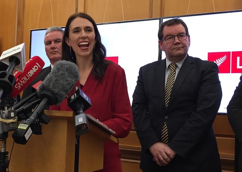 © Reuters. La laborista Ardern será la próxima primera ministra de Nueva Zelanda