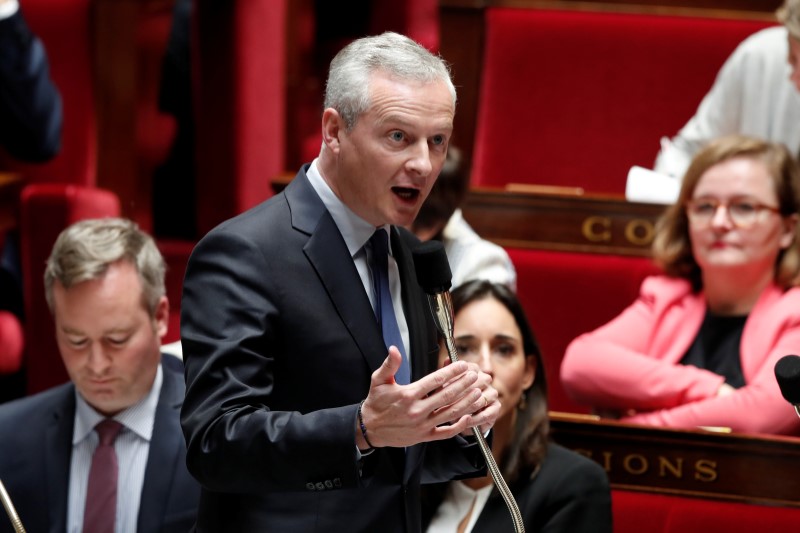 © Reuters. French Finance Minister Bruno Le Maire attends the questions to the government session at the National Assembly in Paris