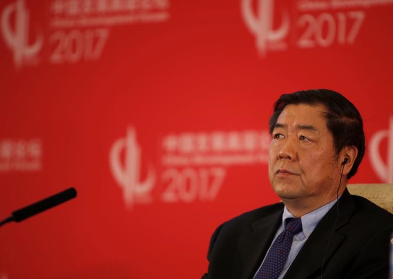 © Reuters. He Lifeng, Chairman of China's National Development and Reform Commission, attends the China Development Forum in Beijing