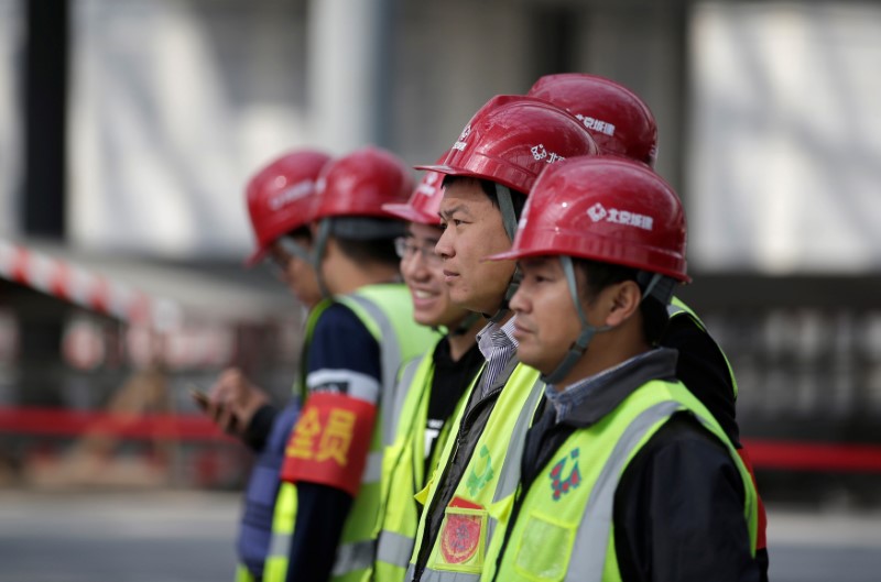 © Reuters. البطالة في الصين الأقل خلال سنوات عند 3.95%