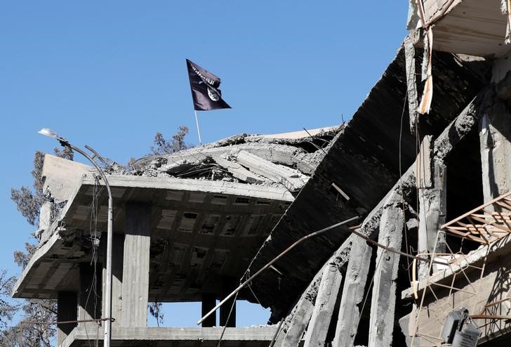 © Reuters. Estado Islámico asesinó a al menos 128 personas en población siria