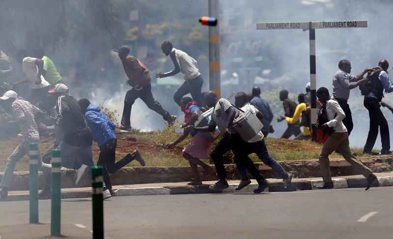 © Reuters. كينيا تقرر اتهام شقيقة زعيم المعارضة بالتحريض على العنف
