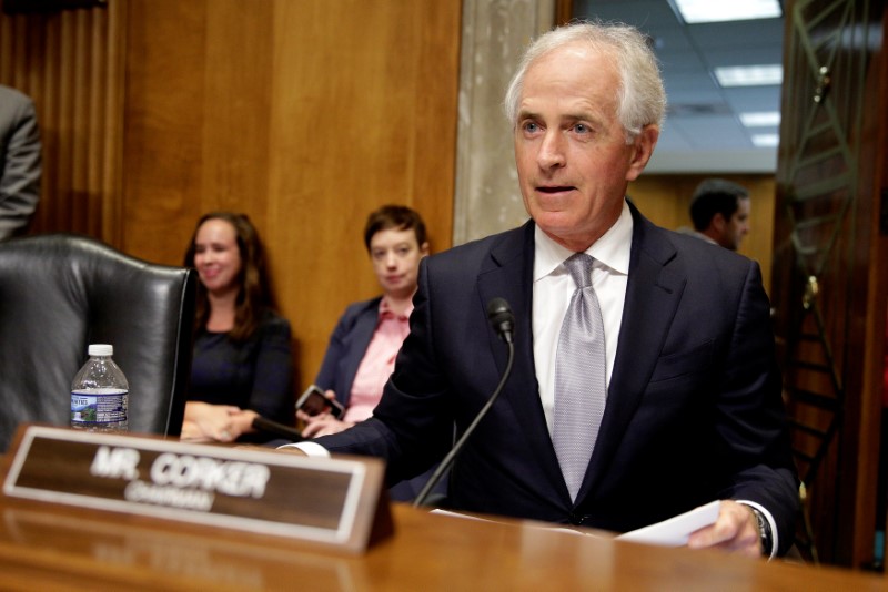 © Reuters. Senator Bob Corker (R-TN) arrives for a Senate Foreign Relations Committee hearing on Capitol Hill in Washington