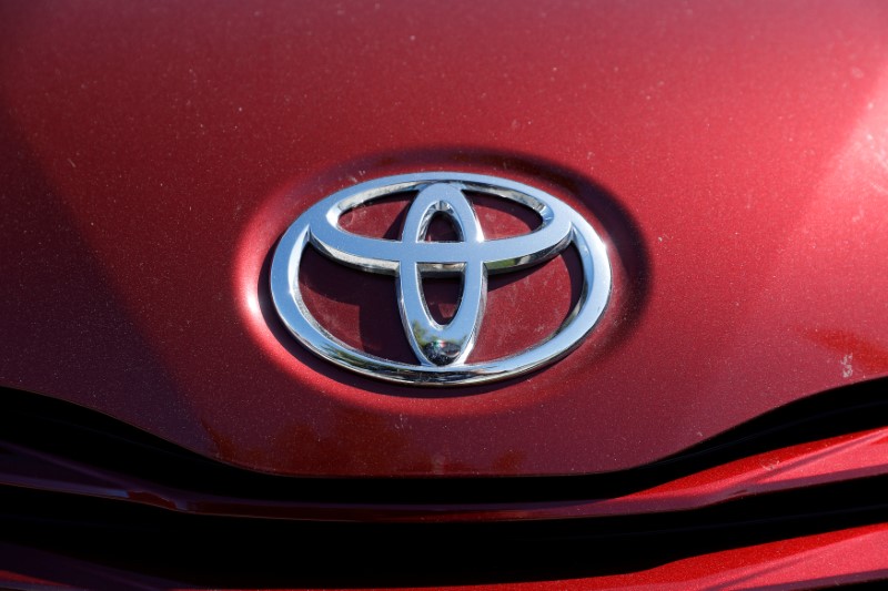 © Reuters. A Toyota logo is seen on a car at City Toyota in Daly City, California