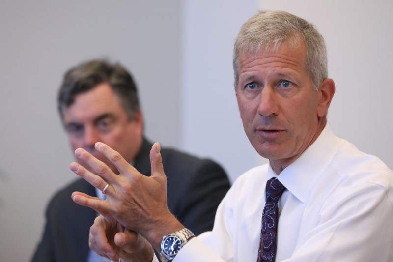 © Reuters. Lance Fritz, CEO of Union Pacific, speaks during an interview in New York