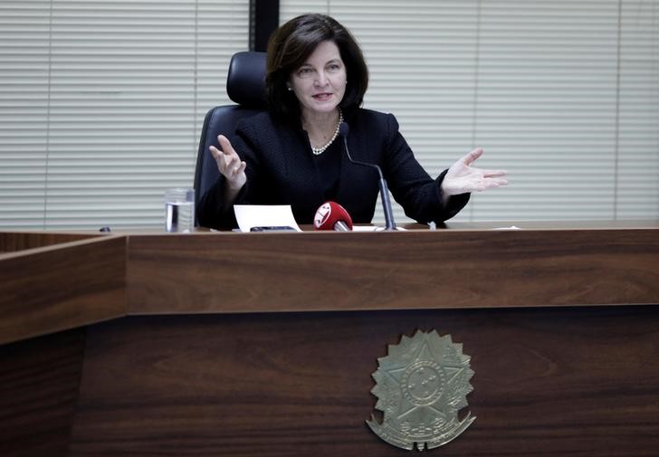 © Reuters. Procuradora-geral da República, Raquel Dodge, durante coletiva de imprensa em Brasília