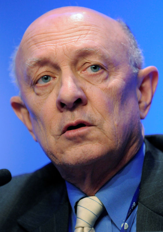 © Reuters. FILE PHOTO: Woolsey speaks during a panel discussion at the Conservative Political Action Conference (CPAC) in Washington