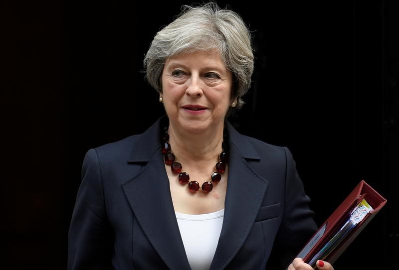 © Reuters. متحدثة: ماي قلقة من تقارير عن تحرش جنسي في البرلمان البريطاني