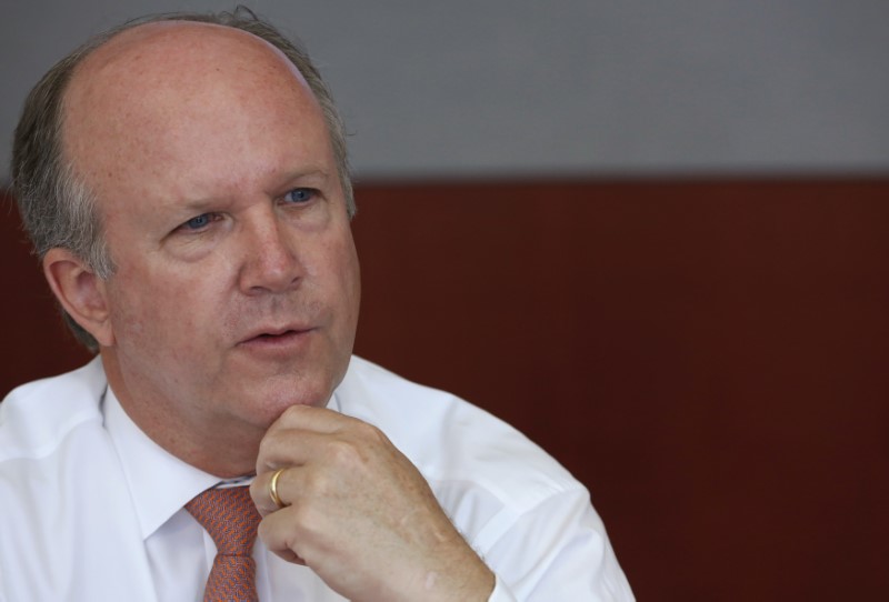 © Reuters. FILE PHOTO: Trevor Fetter, CEO of Tenet Healthcare, speaks at the Reuters Health Summit in New York