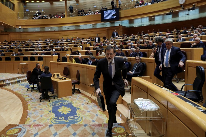 © Reuters. Primeiro-ministro espanhol, Mariano Rajoy, durante sessão de debates no Senado da Espanha