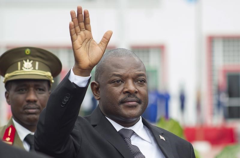 © Reuters. بوروندي تتخذ خطوات لتمديد حكم الرئيس والأزمة تتفاقم