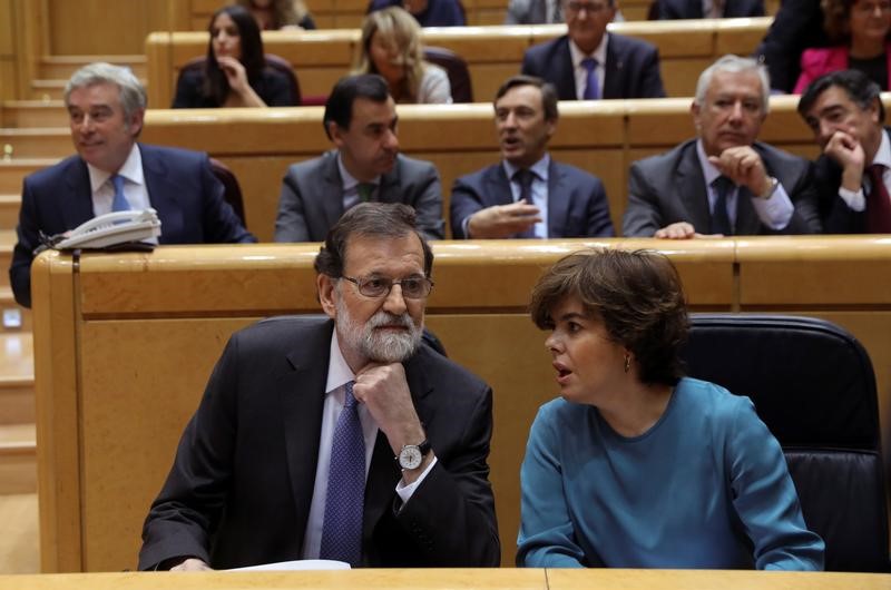 © Reuters. La vicepresidenta del Gobierno español asume la dirección del Ejecutivo catalán