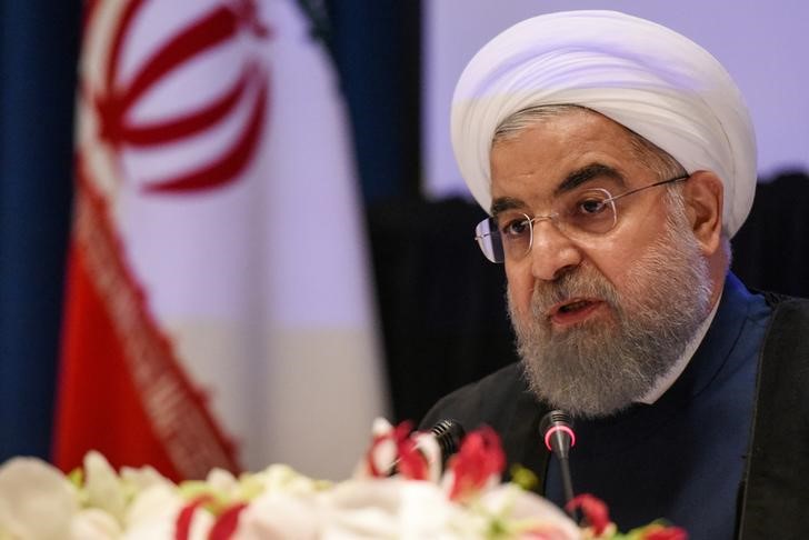 © Reuters. Rouhani dice que Irán seguirá produciendo misiles