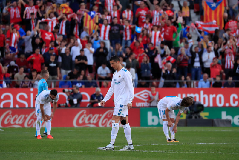 © Reuters. El Girona derrota al Madrid y lo deja a 8 puntos del Barça