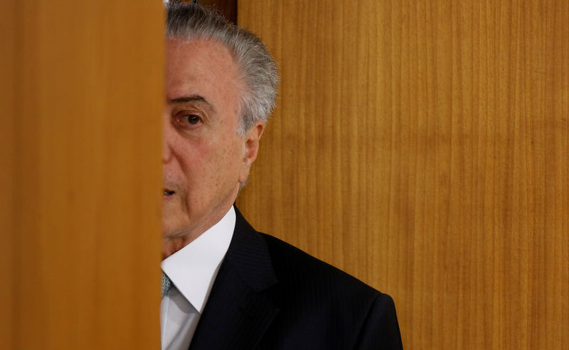 © Reuters. O presidente brasileiro Michel Temer chega a cerimônia no Palácio do Planalto em Brasília, no Brasil