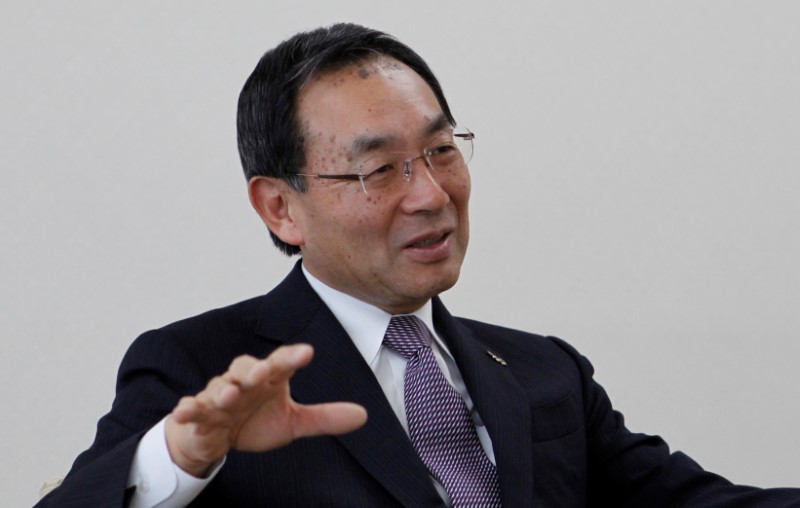 © Reuters. Panasonic Corp's President and Chief Executive Kazuhiro Tsuga speaks at an interview with Reuters in Osaka